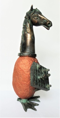 Marek Czarnecki_konik szachowy_rzezba_wosk tracony_galeria sztuki Bellotto Warszawa.jpg