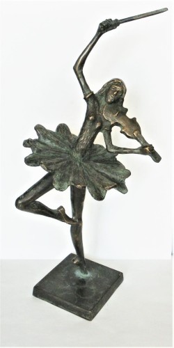 Marek Czarnecki_Baletnica_technika wosku traconego_brąz_galeria sztuki Bellotto Warszawa.jpg