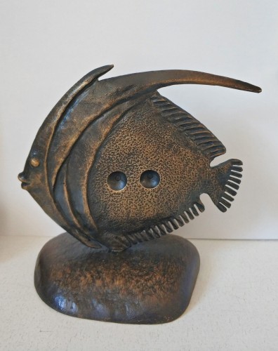 Krzysztof Kizlich_rzezba z brązu_Rybka_2023 rok_galeria sztuki Bellotto Warszawa.jpg