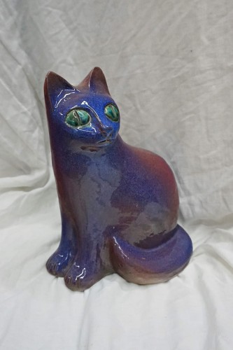 Magdalena Smoleńska_ceramika autorska unikatowa_Koty_Kot fioletowy_galeria sztuki Bellotto Warszawa.JPG