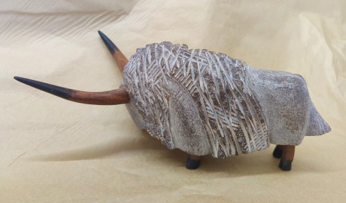 Edward Łagowski_Byk_rzezba_galeria sztuki Bellotto Warszawa.jpg