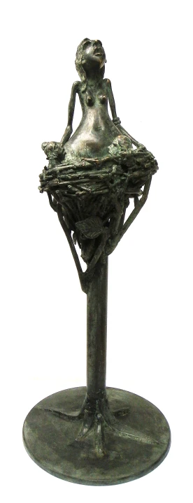 Marek Czarnecki_Gniazdo_małe formy rzezbiarskie_galeria sztuki Bellotto Warszawa.png